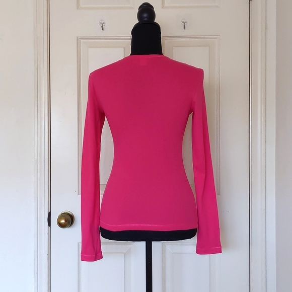 NWOT. Moda International 100% Cotton Hot Pink Crewneck Long Sleeve Tee. - Picture 2 of 4